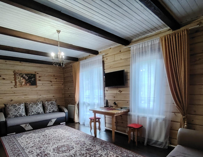 Комната комфорт с 1 двуспальной кроватью - Гостевой дом «Горная Пчела» Белокуриха