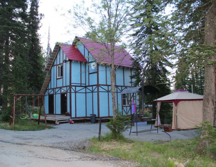 Гостевой дом «Заповедный Лес» Шерегеш