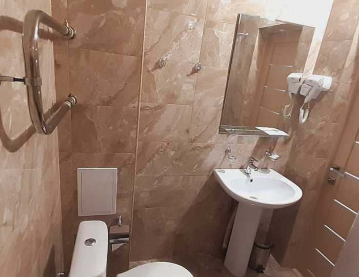 Улучшенный 2-местный без балкона 4 этаж - Отель «Дарья» Геленджик