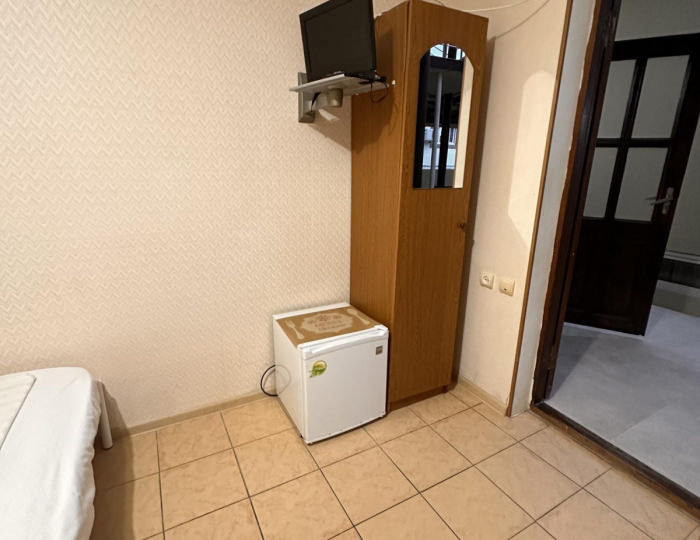 Номер стандарт с 1 двуспальной кроватью - Гостевой дом «Изабелла» Геленджик