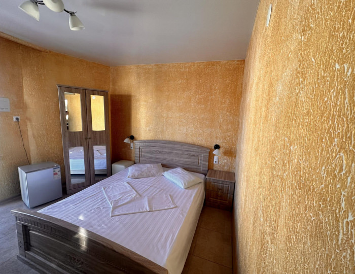 2-комнатный номер люкс семейный - Гостевой дом «Изабелла» Геленджик