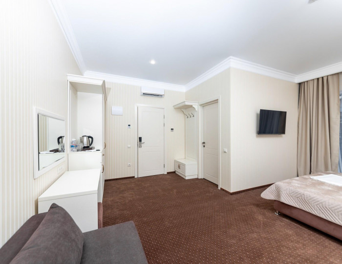 3-местный номер стандарт с балконом - Мини-отель Adriatic / Адриатик Геленджик