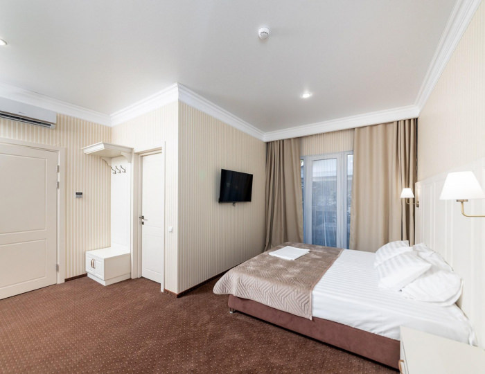 3-местный номер стандарт с балконом - Мини-отель Adriatic / Адриатик Геленджик