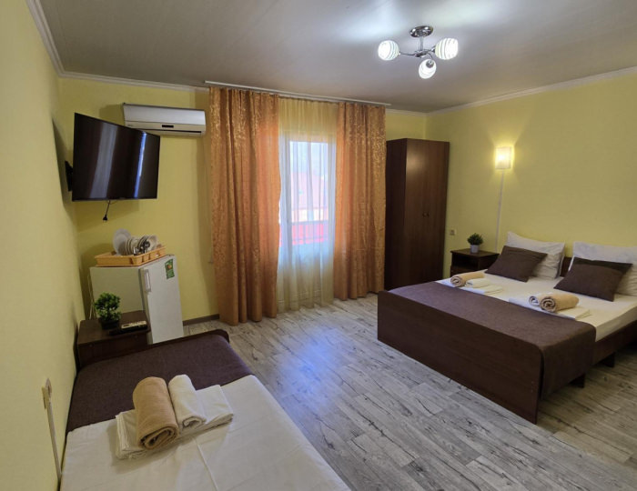 4-местный номер стандарт - Гостевой дом «Яблоко» Геленджик
