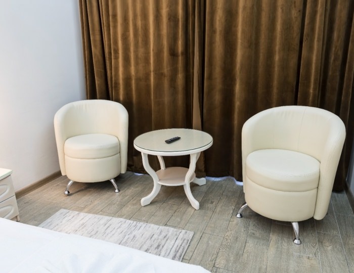 Номер полулюкс с 1 двуспальной кроватью - Отель «Пирамида» Борисовка