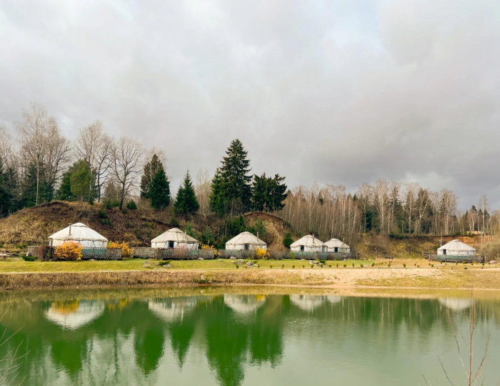 База отдыха «Юрта Эко Отель» Брикет