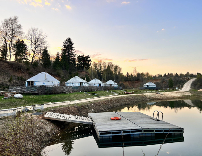 База отдыха «Юрта Эко Отель» Брикет