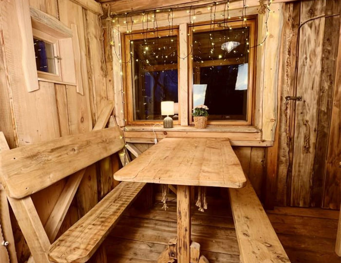 Домик на дереве - База отдыха «Юрта Эко Отель» Брикет