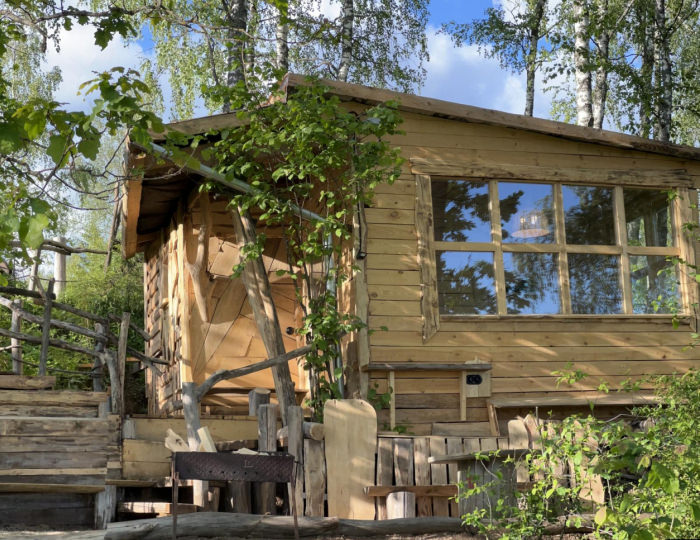 Домик на озере - База отдыха «Юрта Эко Отель» Брикет