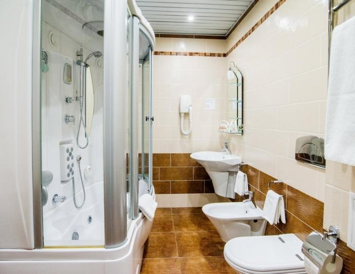 Номер люкс с 2 односпальными кроватями (с завтраком) - Гостиница «Профит» Тула