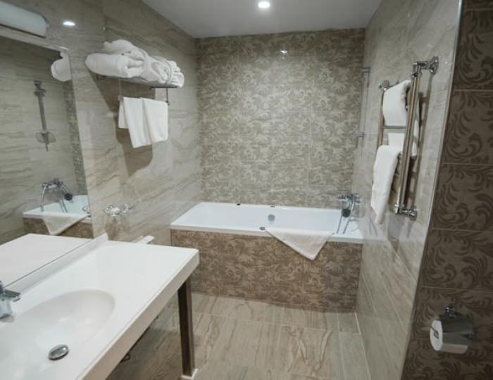 Номер люкс - Отель «Искра» Химки