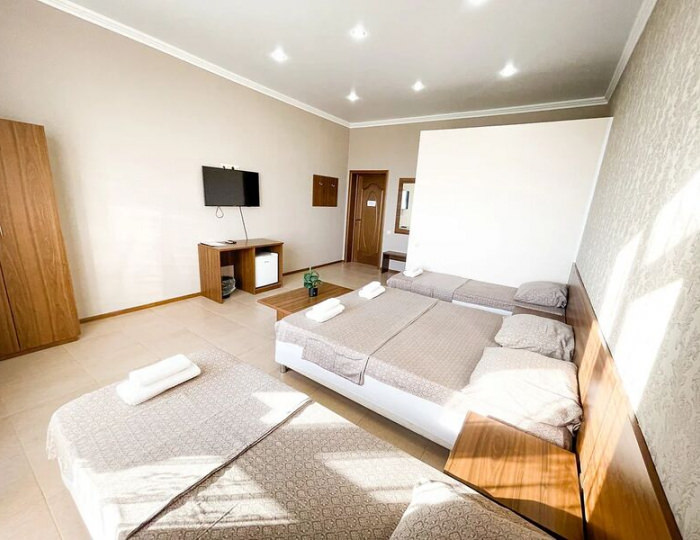 комфорт 4-местный с балконом - Гостевой дом «Вилла Альта» Геленджик