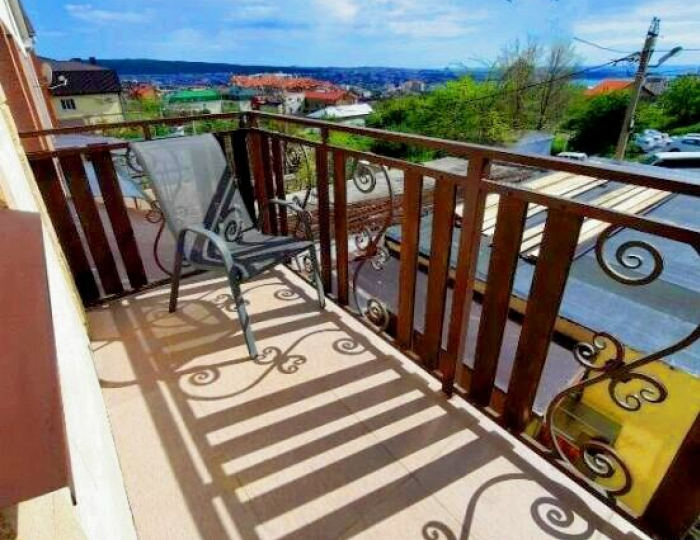 комфорт 4-местный с балконом - Гостевой дом «Вилла Альта» Геленджик