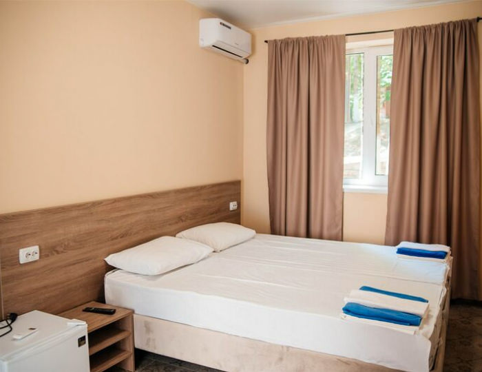 стандарт 4-местный двухкомнатный - База отдыха «4 сезона» Джубга