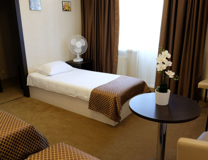 3-местный с 3 кроватями - Отель «Экипаж» Краснознаменск