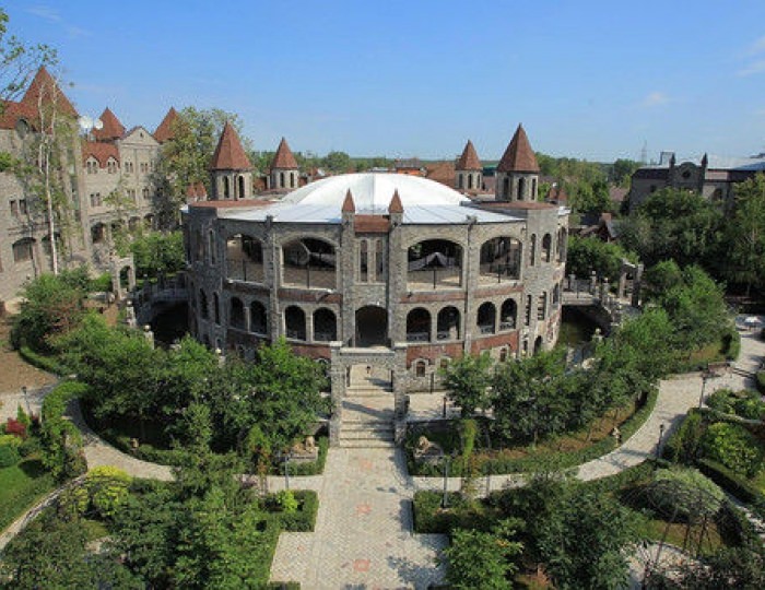 Отель Шато / Немчиновка - парк Одинцово