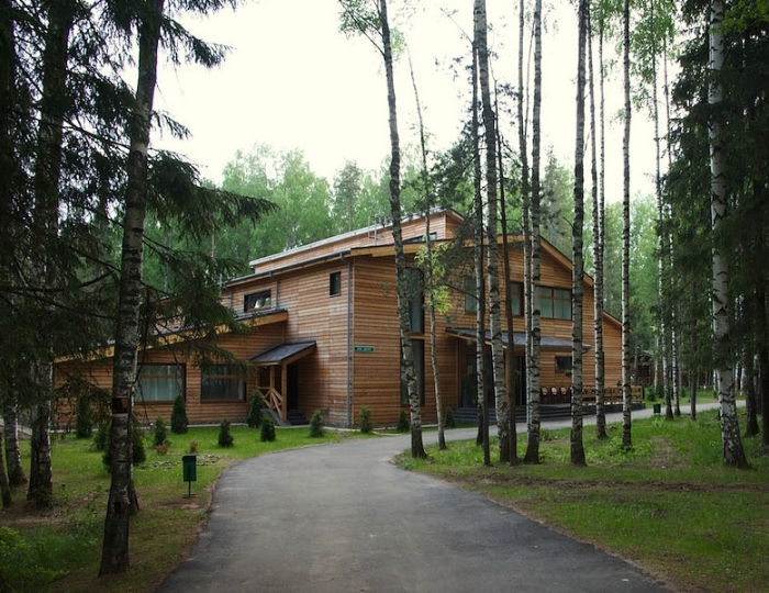 Отель «Экоотель Романов Лес» Лунево