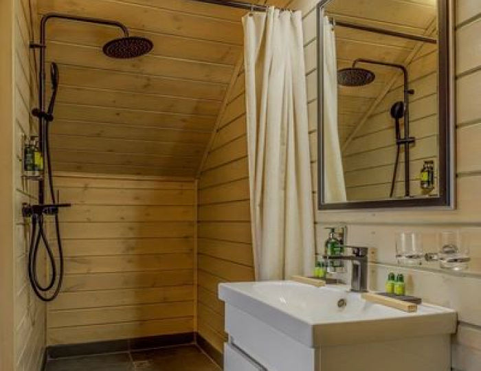 2-местный Глэмпинг-шатёр Ветер в кронах - Отель «Научно-творческая резиденция Чехов APi» Чехов