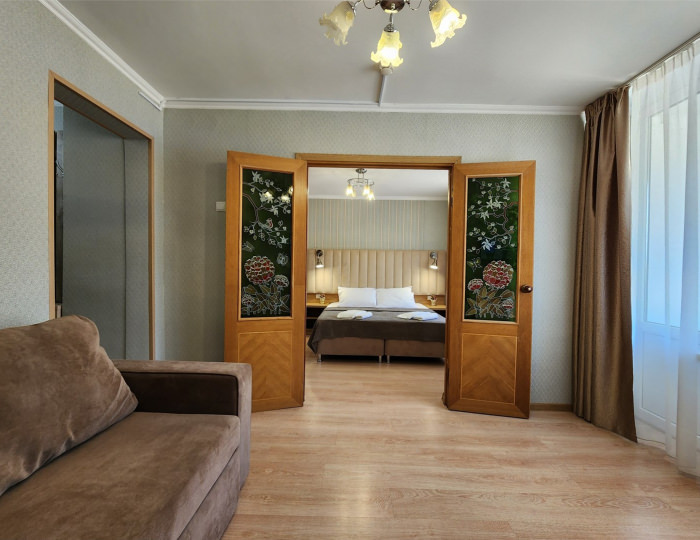 Стандарт 2-местный 2-комнатный, корпус 1, 2 - Санаторий «Киев» Алушта