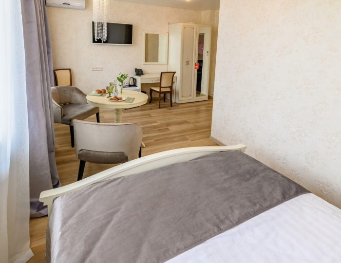 Номер стандарт свадебный - Отель Green Force / Грин Форс Кингисепп