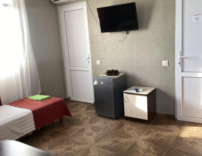 7-местный номер стандарт семейный - Гостевой дом «Сказочный мир - Геленджик» Геленджик