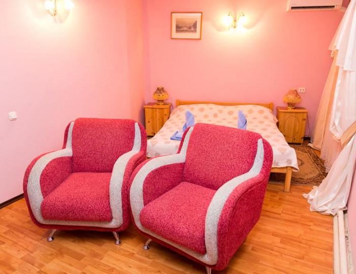 Номер люкс с 1 двуспальной кроватью - Отель «Алирико» Кузяево