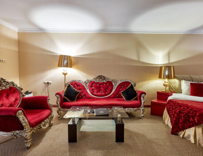 Номер люкс премиум - Отель «Москва Отель Холидеи Коллекшен» Картмазово