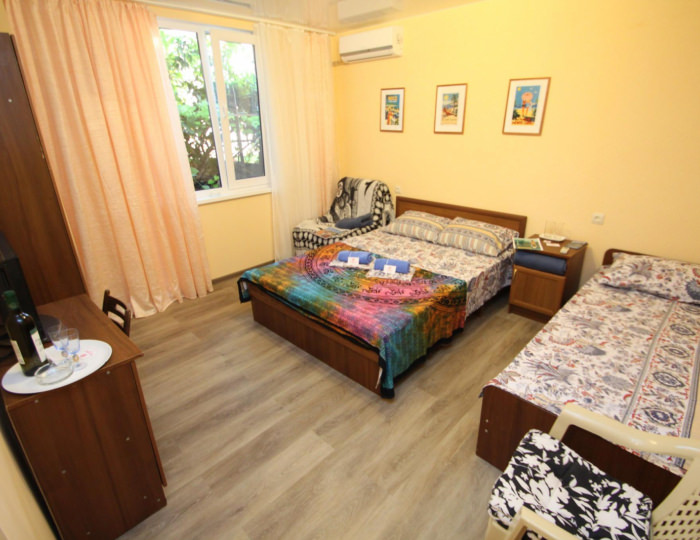 4-местный номер стандарт семейный - Гостевой дом Nacharianoff Guest House / Начарянофф Гагра
