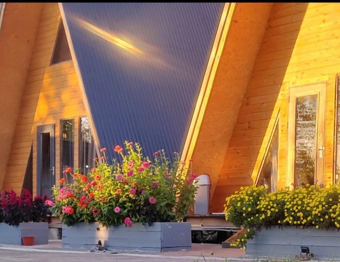 Коттедж «Коттеджи у моря» Агудзера