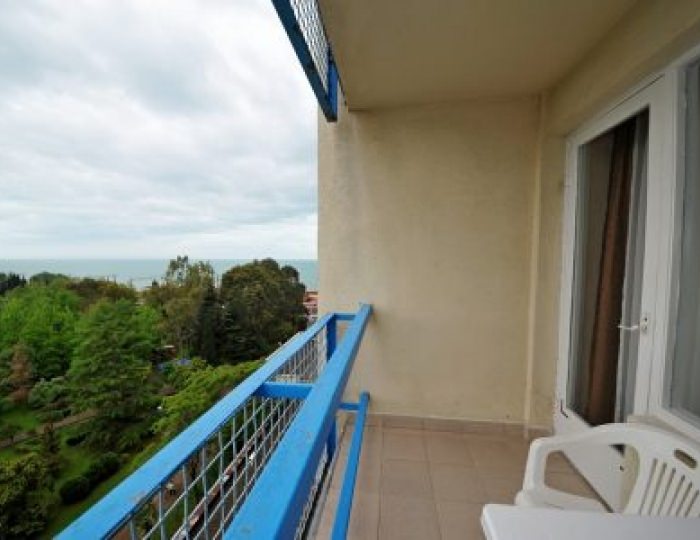 Двухместный 1-й категории (комфорт) - СКК «Адлеркурорт» (корпус «Дельфин»)