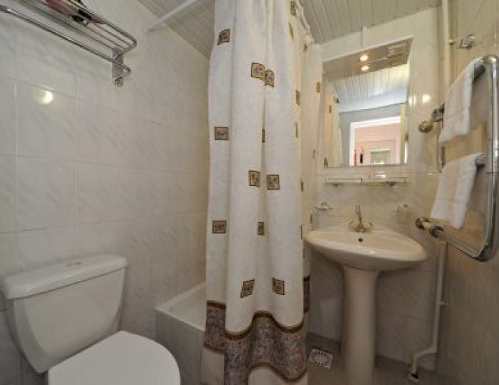 Двухместный 1-й категории (комфорт) - СКК «Адлеркурорт» (корпус «Дельфин»)