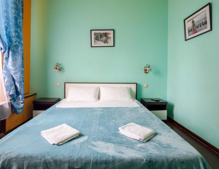 Номер стандарт с 1 двуспальной кроватью - Гостиница «Демидовъ» Балашиха