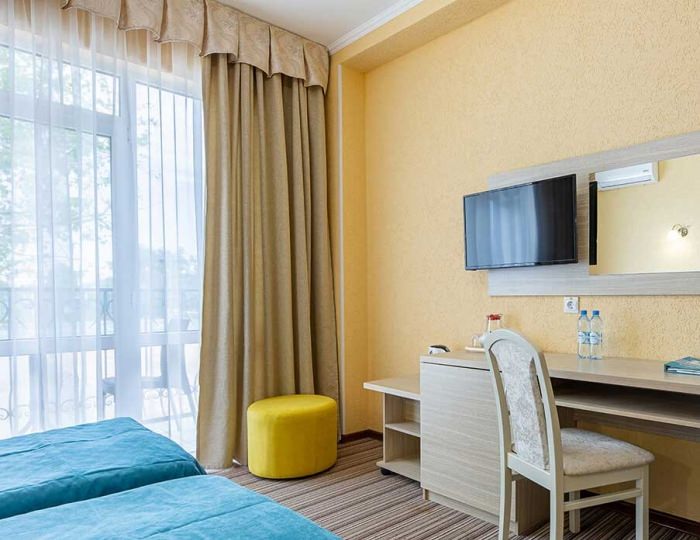 Люкс 2-комнатный улучшенный - Парк-отель «Лазурный берег» Анапа