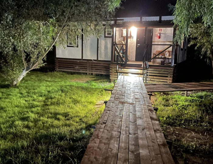 Коттедж стандарт с 6 односпальными кроватями (с пансионом) - База отдыха «Седьмая жилка» Кировский