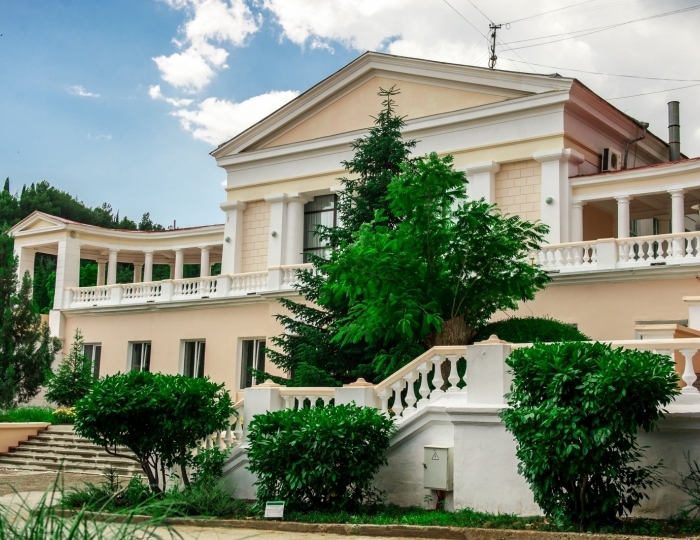 Санаторий «Алушта»