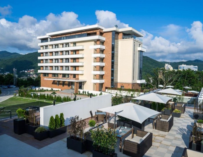 Отель Hidens Hotel / Хайденс Небуг