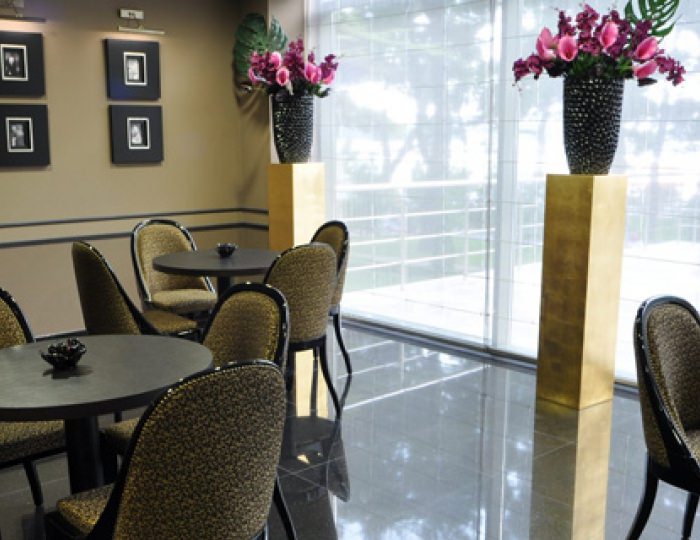 Лобби-бар «Hollywood» - Отель «Приморье» GRAND RESORT HOTEL