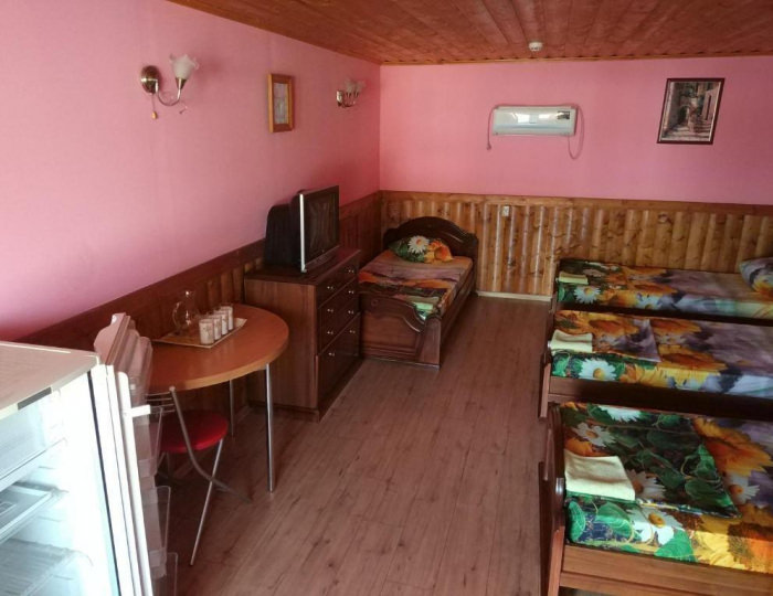 Номер эконом с 4 односпальными кроватями - Мотель «Хуторок» Лосево