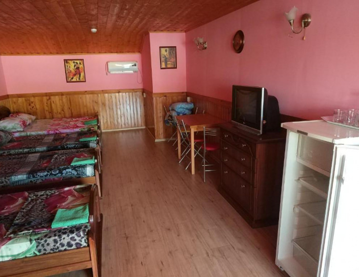 Номер эконом с 4 односпальными кроватями - Мотель «Хуторок» Лосево