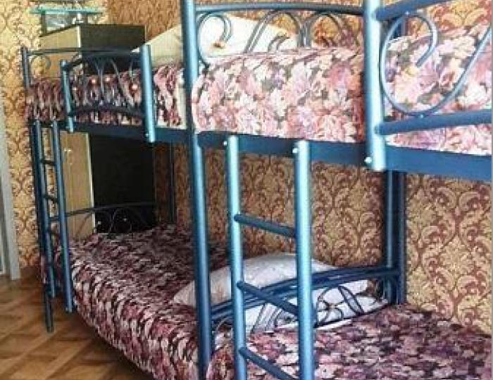 Кровать в 6-местном общем номере - Отель «Арлей» Петровск-Забайкальский