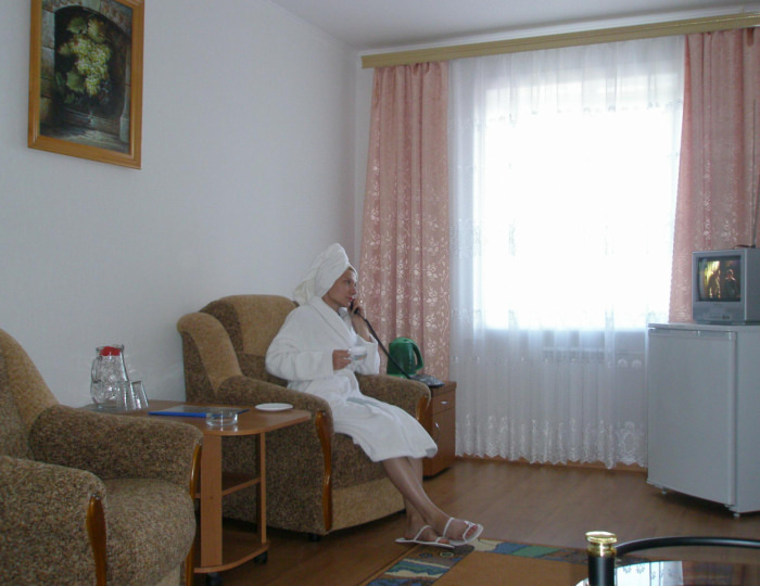 Номер люкс с 1 двуспальной кроватью - Санаторий «Русь» Усть-Илимск