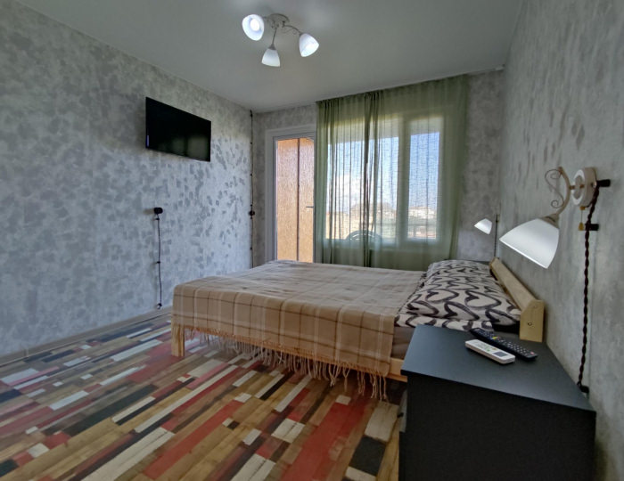 Номер стандарт с 1 двуспальной кроватью - Гостиница «Вавилон Крым» Береговое