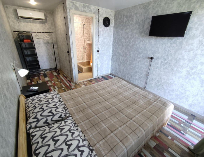 Номер стандарт с 1 двуспальной кроватью - Гостиница «Вавилон Крым» Береговое