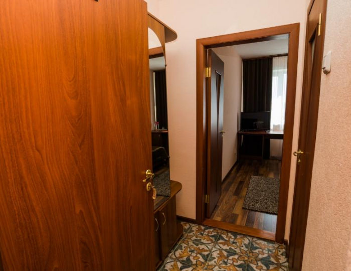 Номер стандарт одноместный 5 этаж (с завтраком) - Гостиница «Центральная» Бийск