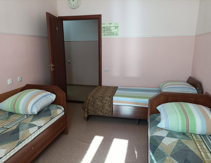 Кровать в 5-местном общем номере - Мини-отель Smart Hotel KDO / Смарт КДО Бийск