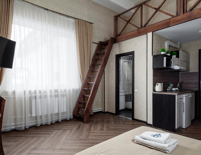 Номер стандарт семейный с 2 двуспальными кроватями (с завтраком) - Гостиница «Облака» Бийск