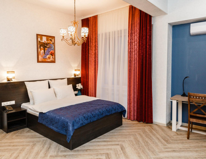 Номер студия комфорт с 1 двуспальной кроватью (с завтраком) - Гостиница «Облака» Бийск