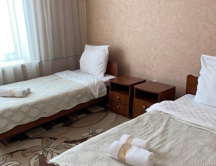 2-местный номер стандарт с 2 односпальными кроватями (с завтраком) - Мини-отель «ФорсажЪ» Бийск
