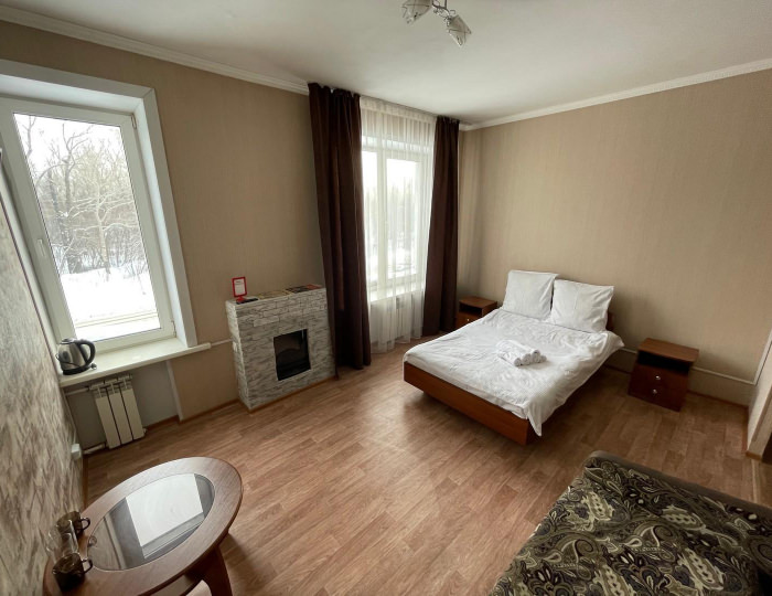 Номер стандарт с 1 двуспальной кроватью (с завтраком) - Мини-отель «ФорсажЪ» Бийск