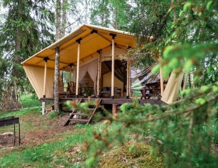 Глэмпинг «Смородина» Мийнала